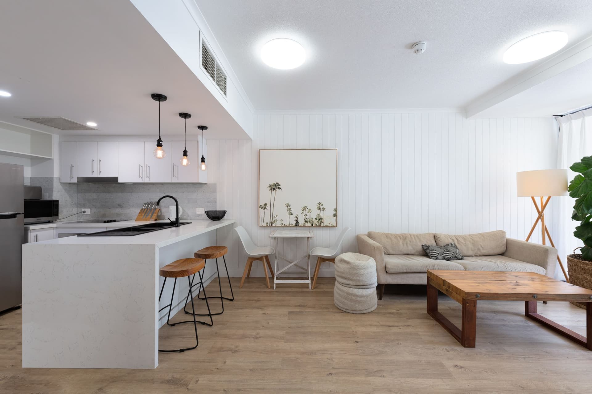 Burleigh Beach Settler | Gold Coast