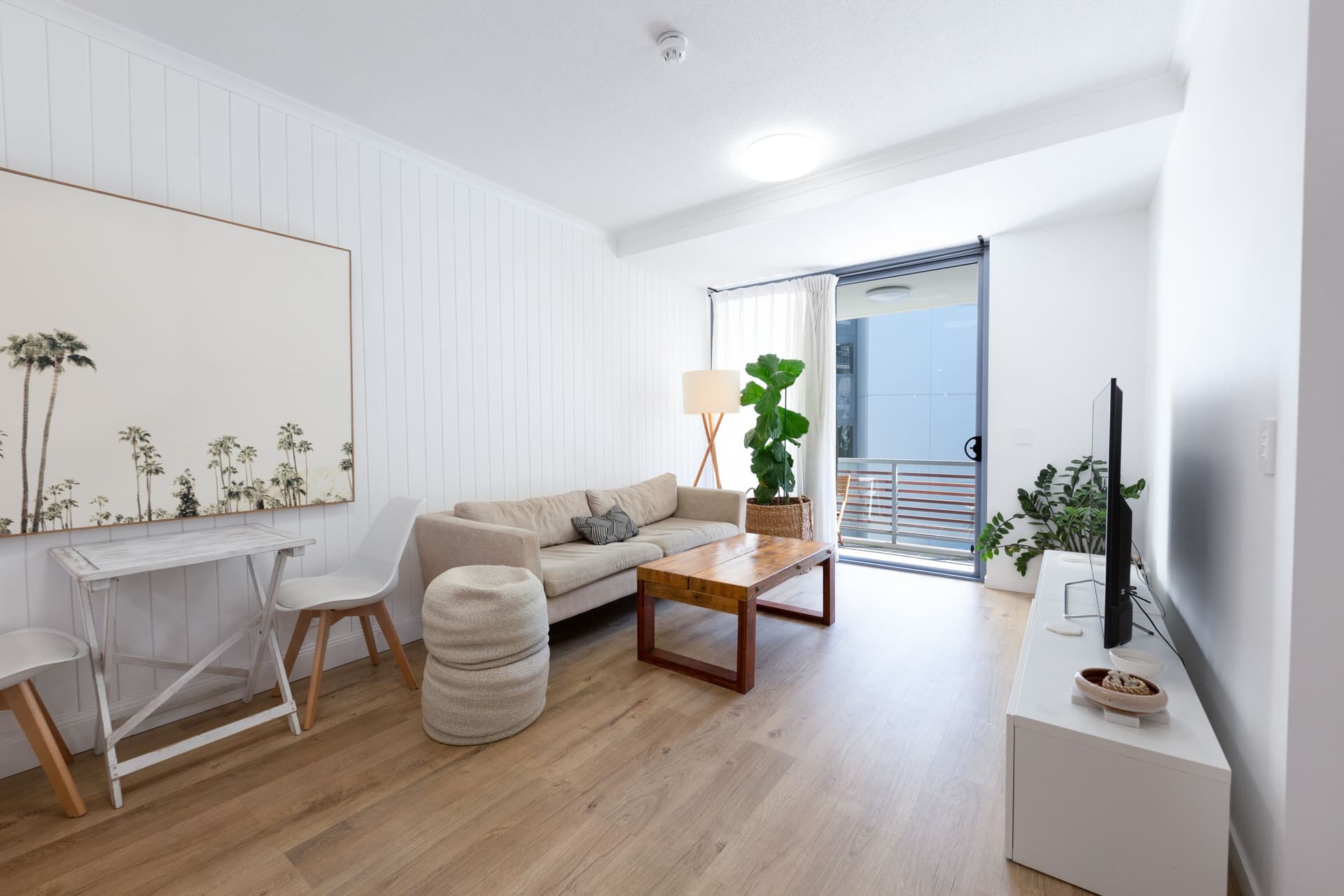 Burleigh Beach Settler | Gold Coast